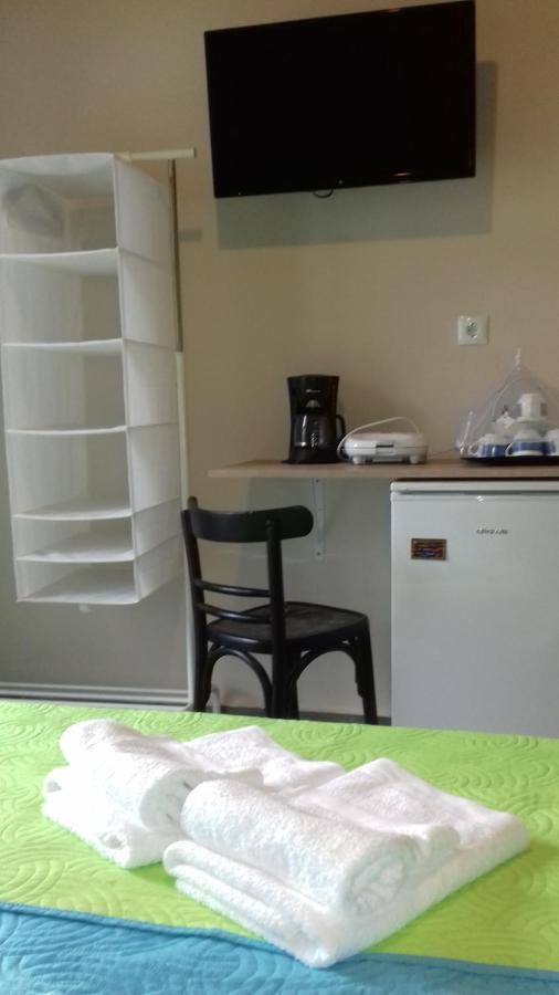 Kostas Family Rooms Stavros  Eksteriør billede